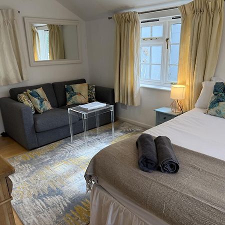 Private Entry Guesthouse Hideaway Hordle Dış mekan fotoğraf