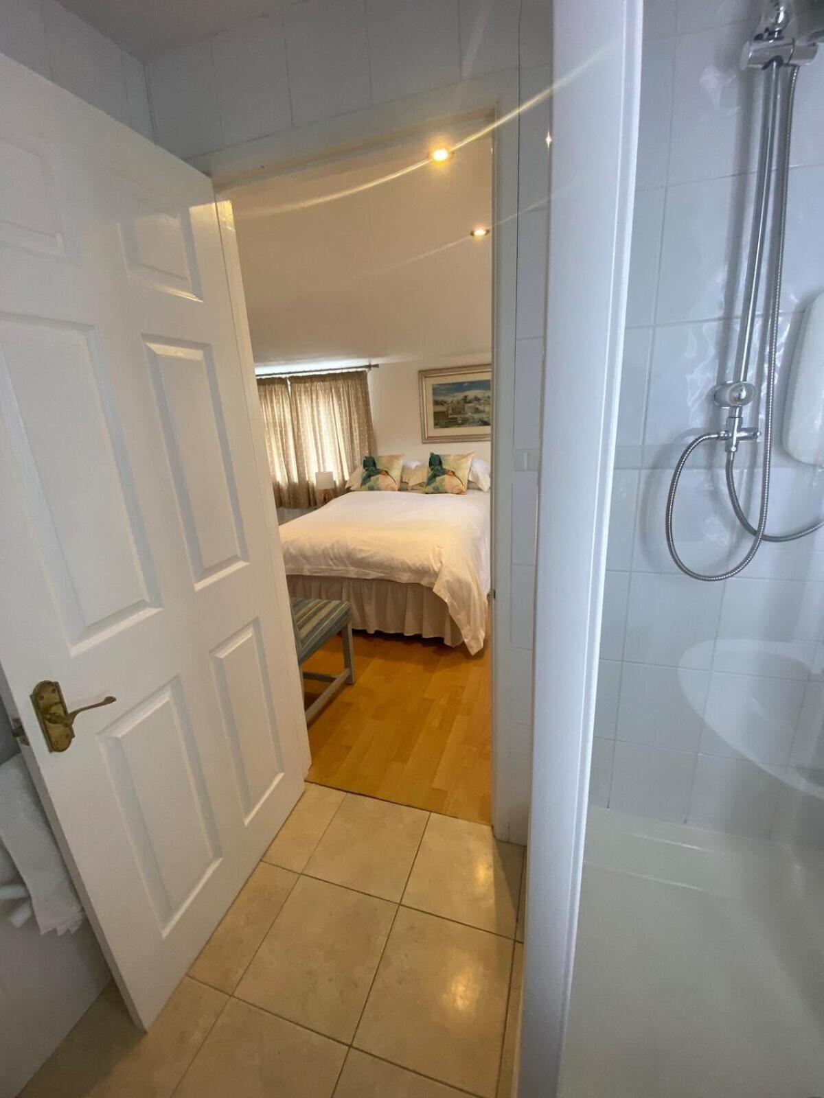 Private Entry Guesthouse Hideaway Hordle Dış mekan fotoğraf